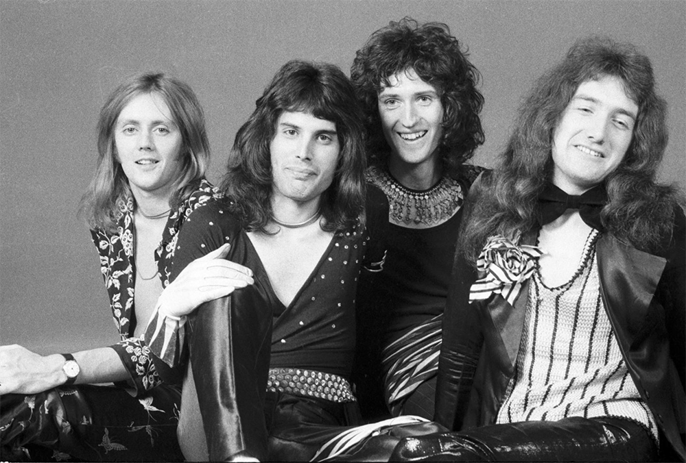 imagen de la banda británica Queen del año 1974